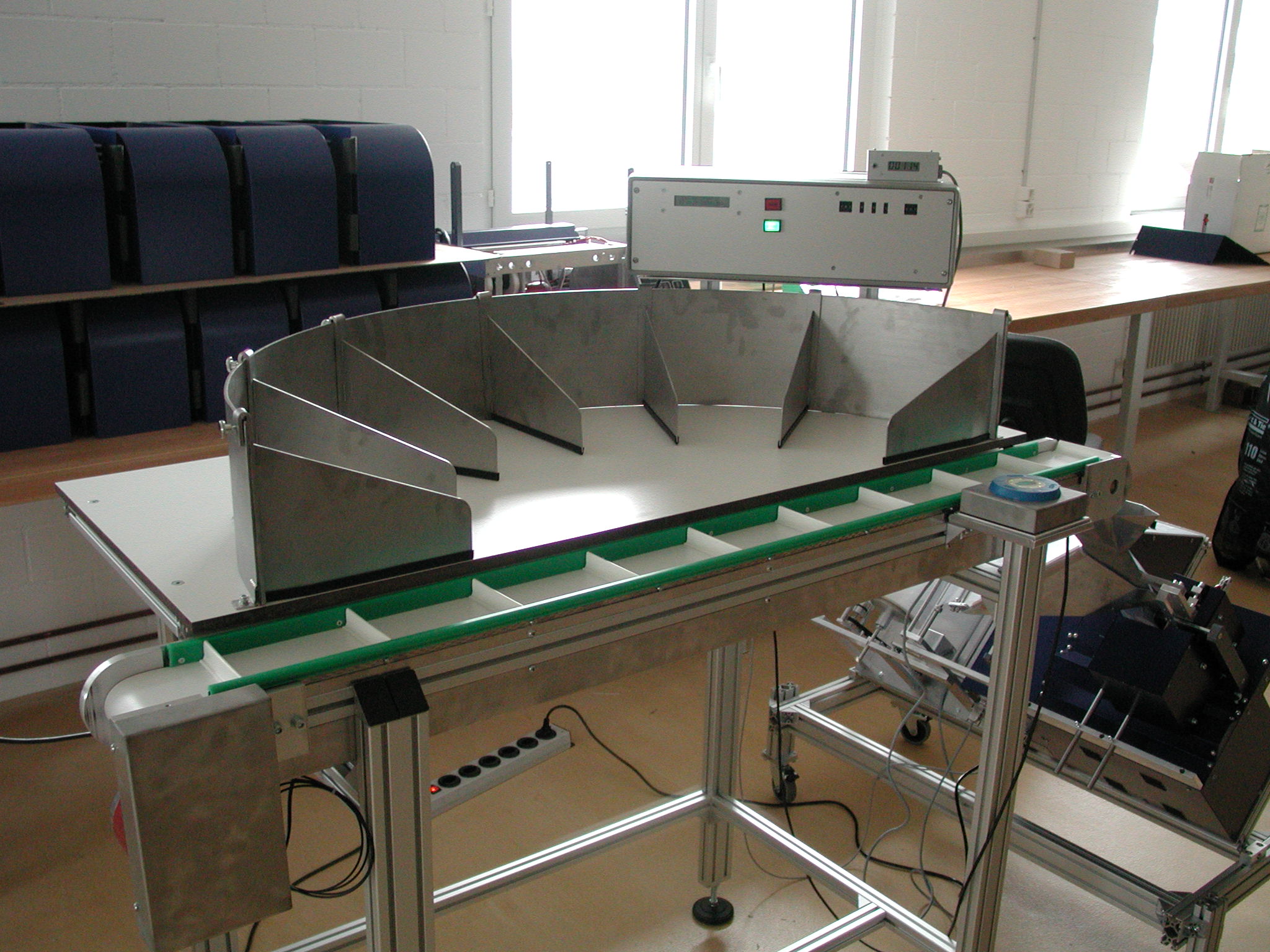 LB100+Tisch+LV500_07